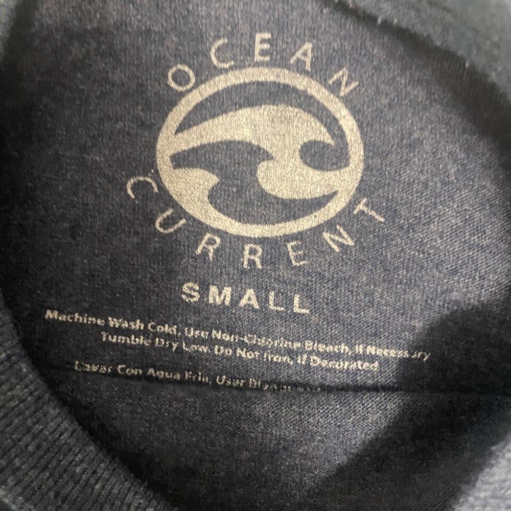 Ocean current explore Tee - Picture 2 of 2